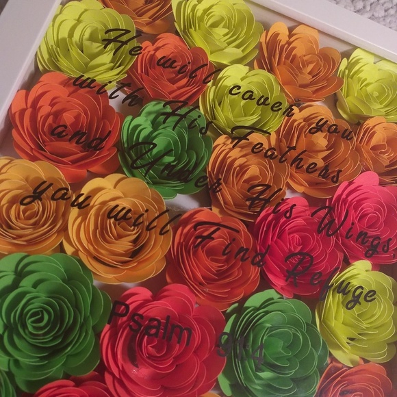 Bible Verse Flower Shadow Box - Picture 2 of 3